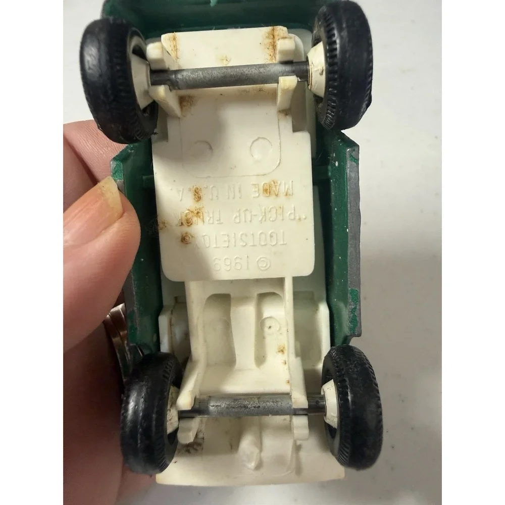 Vtg 1969 Tootsietoy Green 4